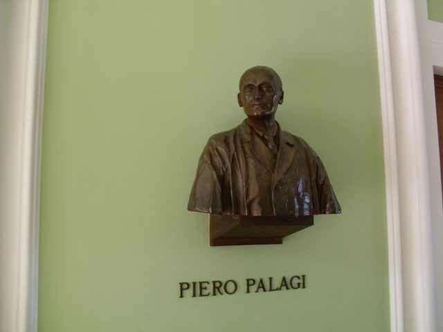 Piero%20Palagi%27s%20bust%20%282%29.JPG